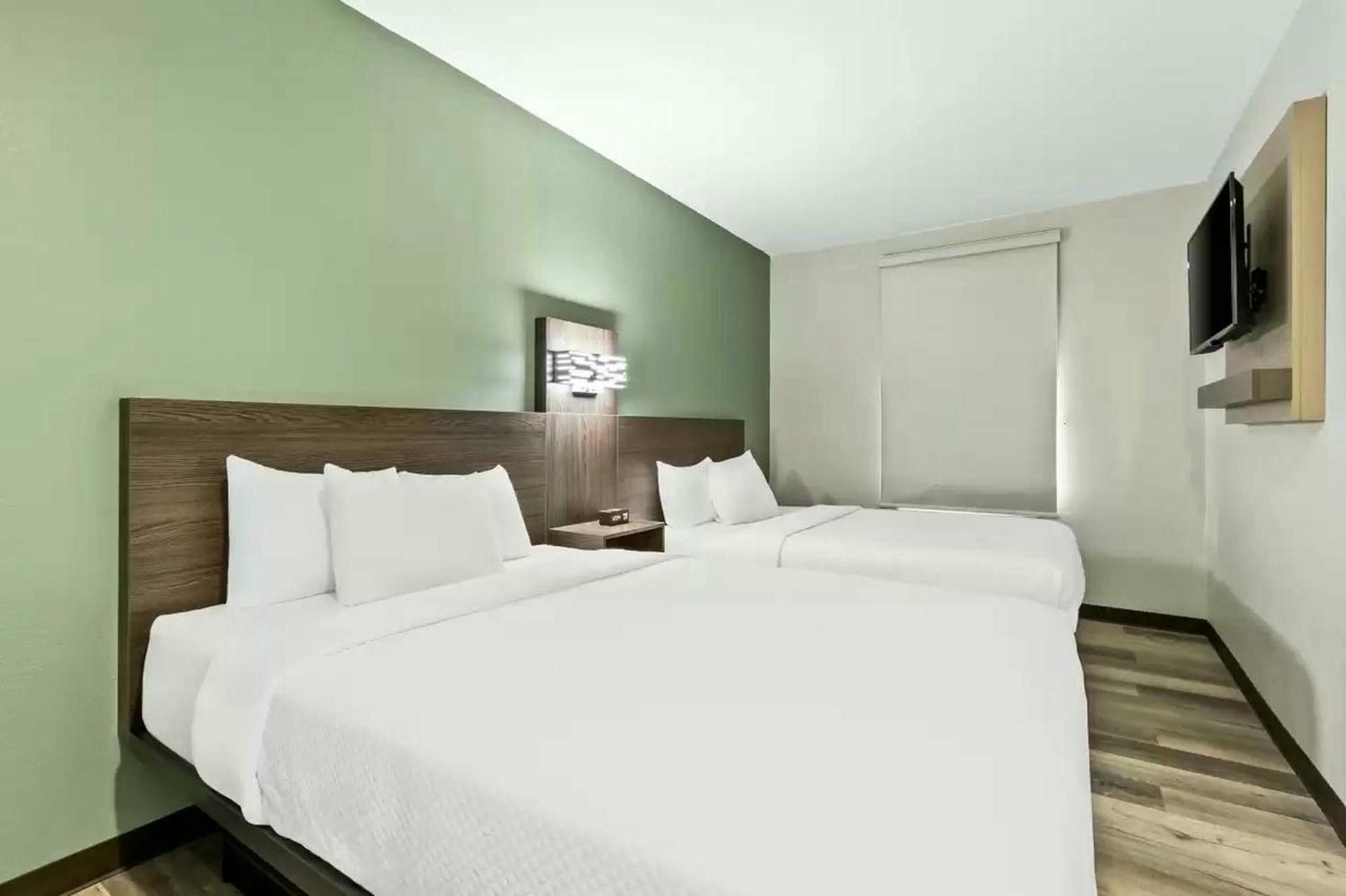 Quality Inn & Suites Columbia Harbison Exterior photo